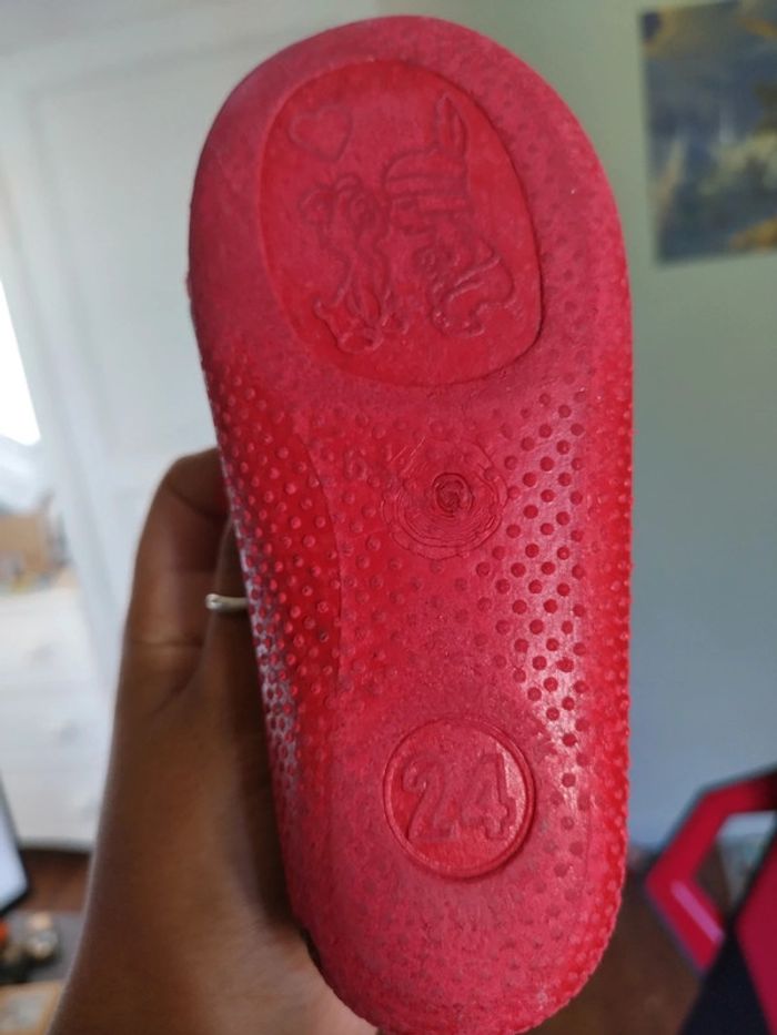 2 Paires de chaussons taille 24 - photo numéro 5
