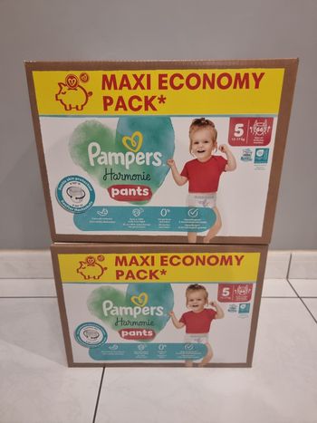 Couches taille 5 pampers harmonie lot de 2 cartons
