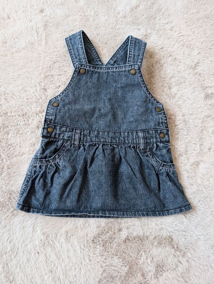 Robe salopette en jean de marque kitchoun en taille 3 mois
