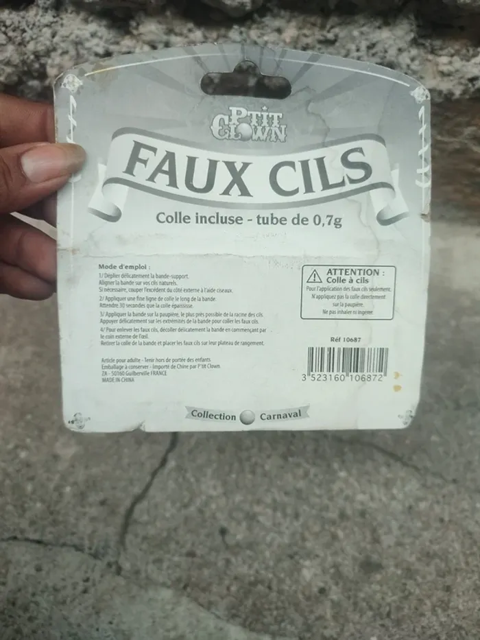 Faux cils pour déguisement ou autre - photo numéro 4