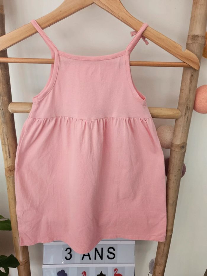 Robe neuve - photo numéro 2