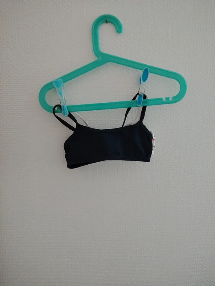 Lot de 2 brassières taille 4 5 ans - photo numéro 3