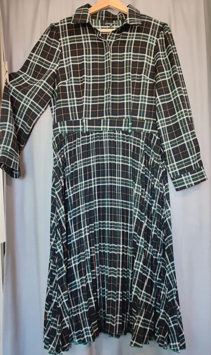 Robe longue à carreaux verte 🌿 style cottagecore