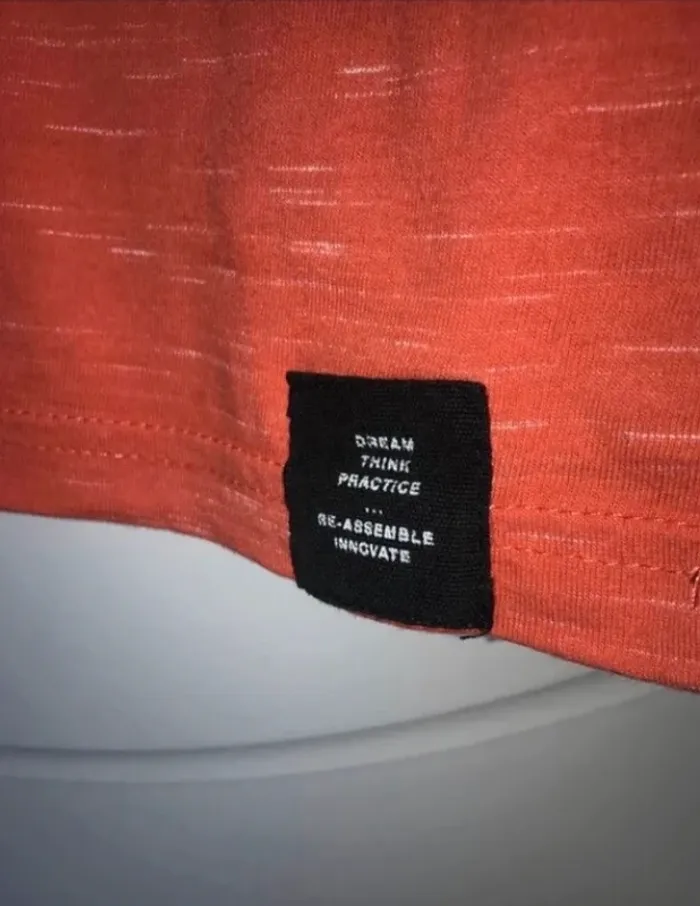 t-shirt manches courtes c&a garçon 9-10 ans 134-140 cm orange chiné motifs skateboards - photo numéro 5