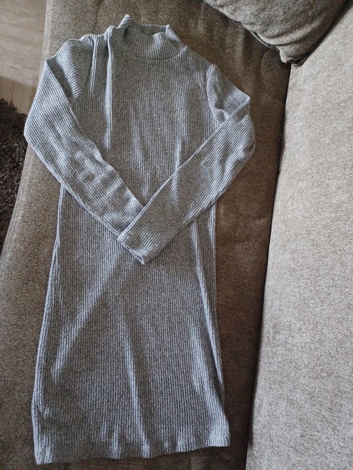 Robe pull femme xs grise kiabi très bon état