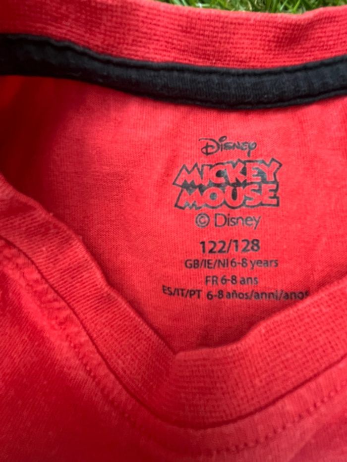 Très beau tee shirt Mickey Disney taille 6 / 8 ans - photo numéro 4