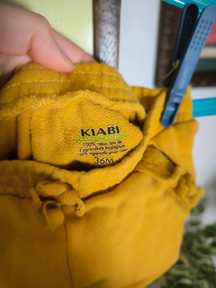 Short jaune moutarde - photo numéro 3