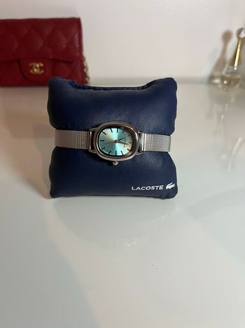 Montre neuf tendance vintage 