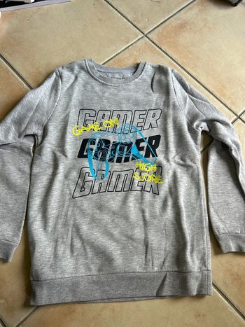 Sweat garçon primark 10-11 ans