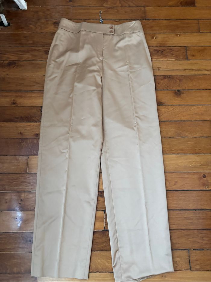 Pantalon beige doré effet satiné marque 1,2,3