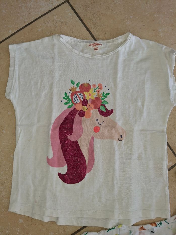 Lot 3 tshirt manches courtes fille 3 ans - photo numéro 2