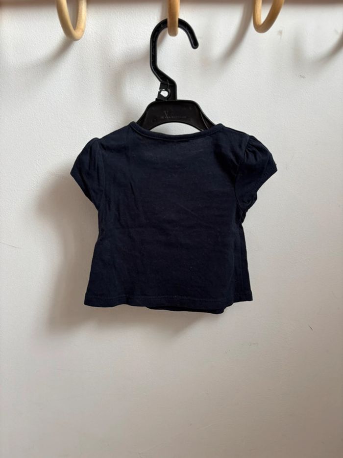 Lot 2 tshirts Kiabi 1 mois - photo numéro 5