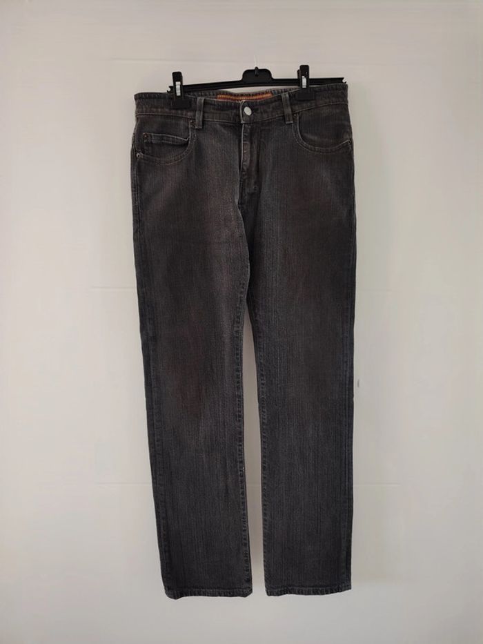 jeans noir taille 44 marque notify