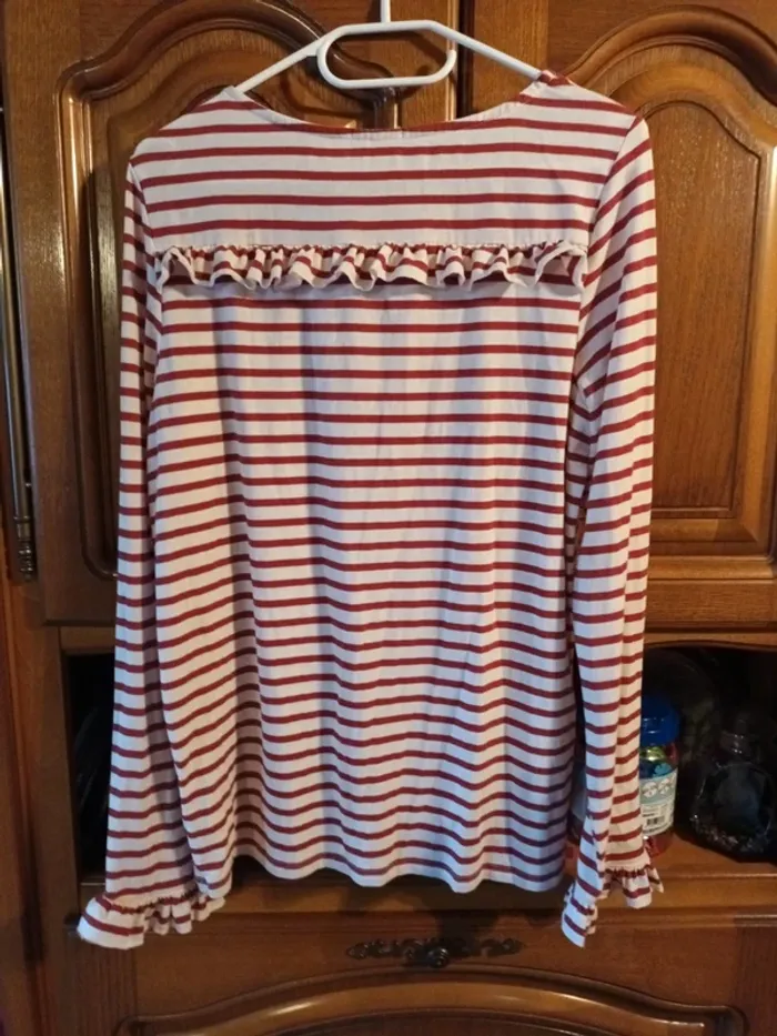 Tee-shirt manches longues taille 42 - photo numéro 2