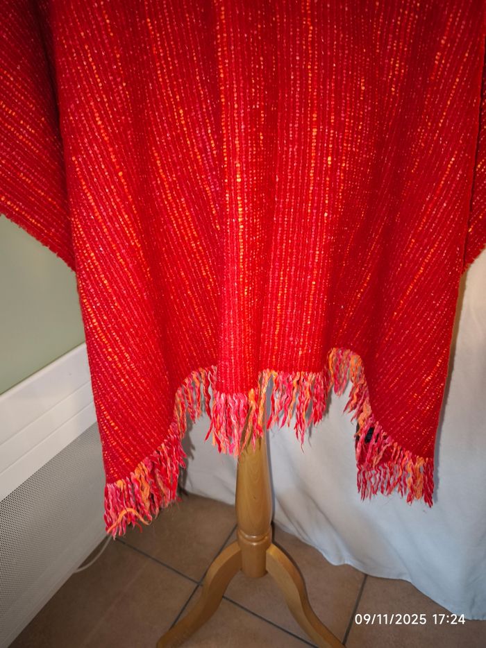 Châle en maille laine 📏 Taille unique - photo numéro 3