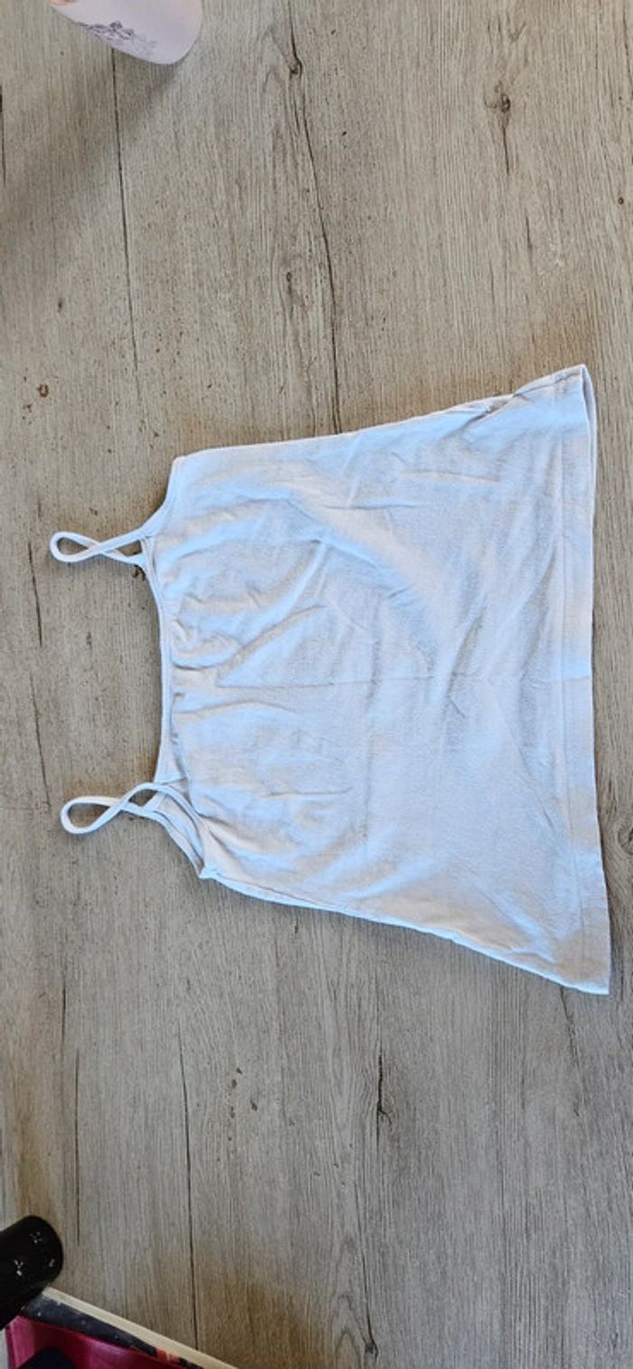 Débardeur gris très clair à bretelles, TQF, taille 14 ans
