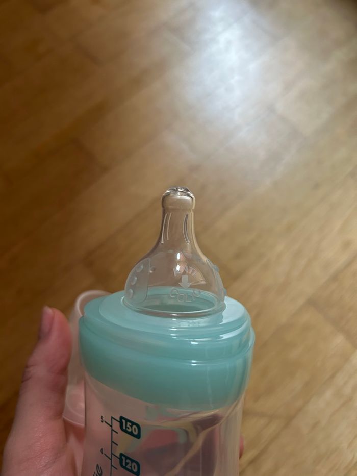 Biberon Dodie anti colique - neuf - photo numéro 2