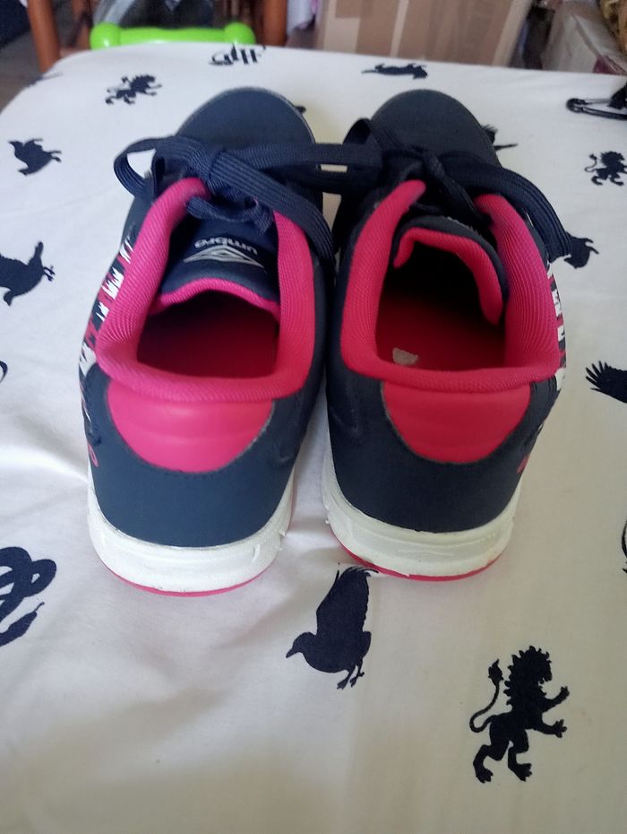 Baskets umbro taille 38 casi neuve - photo numéro 5