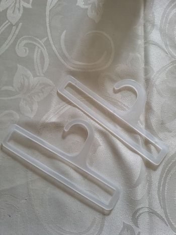 Petits portes manteaux foulards