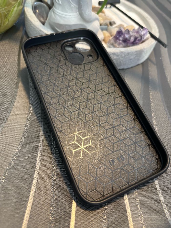 Coque iPhone 15 - photo numéro 3