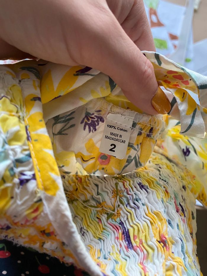 Jolie robe fleurie jaune - photo numéro 5
