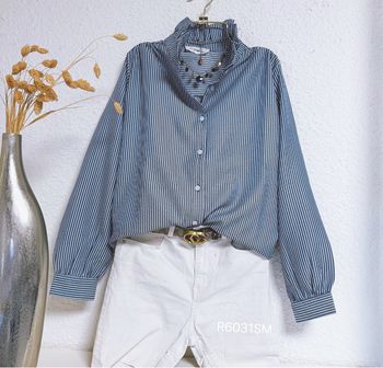 Blouse marine rayures oversize taille S/M 🌸