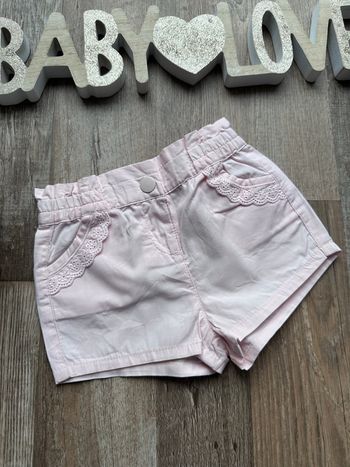- Short Kiabi  - 6 mois - Très bon état