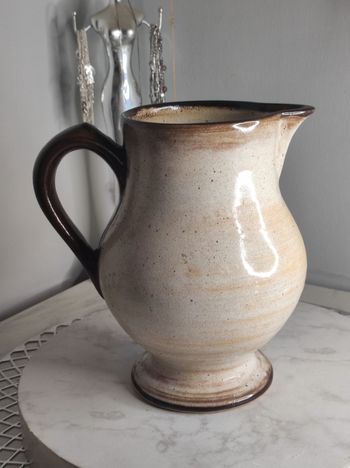 Carafe en céramique