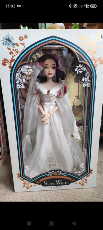 Poupée limité blanche neige mariée