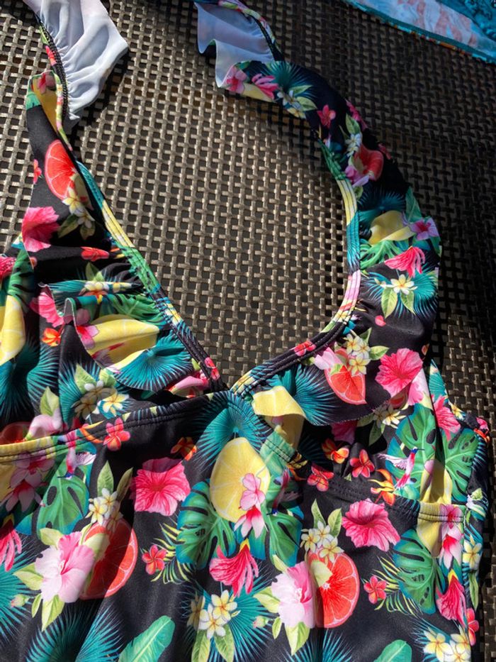 Magnifique Maillot de bain 🩱 une pièce Lola 40 - photo numéro 8