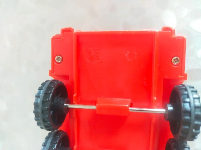 Jouets remorque rouge a cheval - photo numéro 8