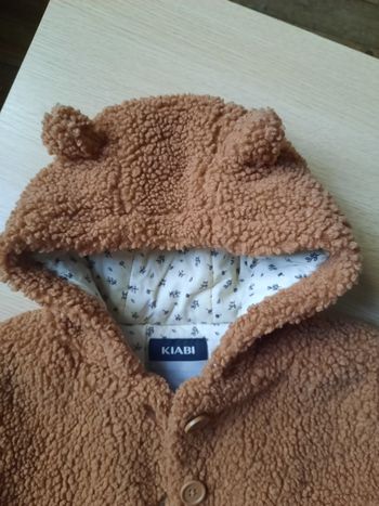 Manteau effet mouton 12 mois avec accessoires