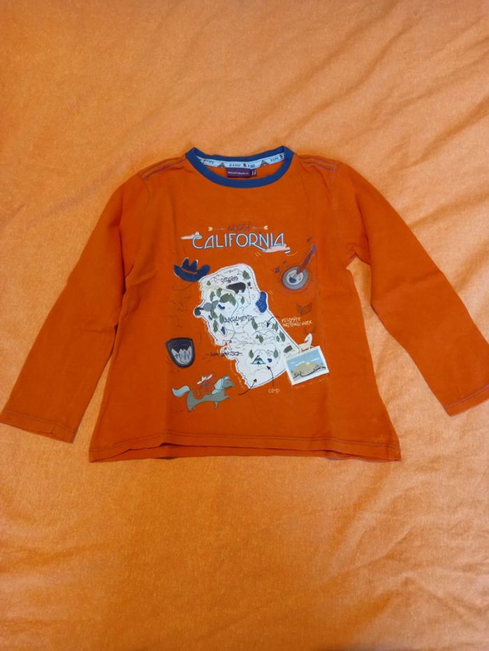 Tee shirt