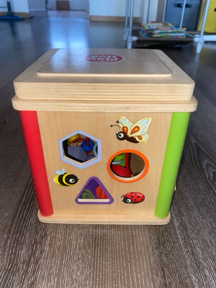 Cube de jeux en bois - photo numéro 2