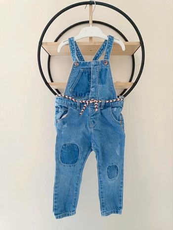 12-18 mois salopette avec ceinture Zara