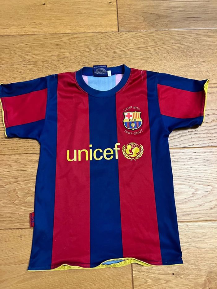 Tee shirt FCB 6 ans