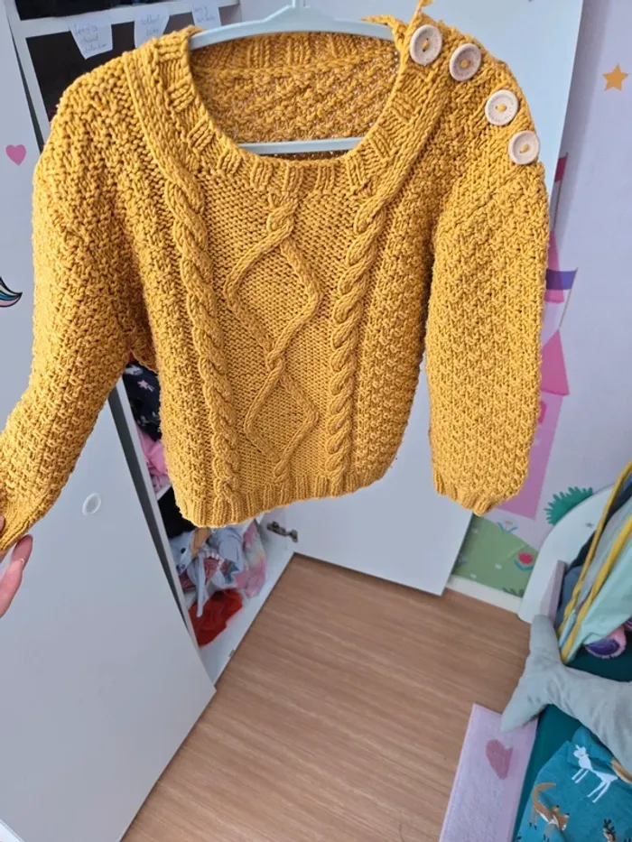 Pull fait main taille 4 ans - photo numéro 3
