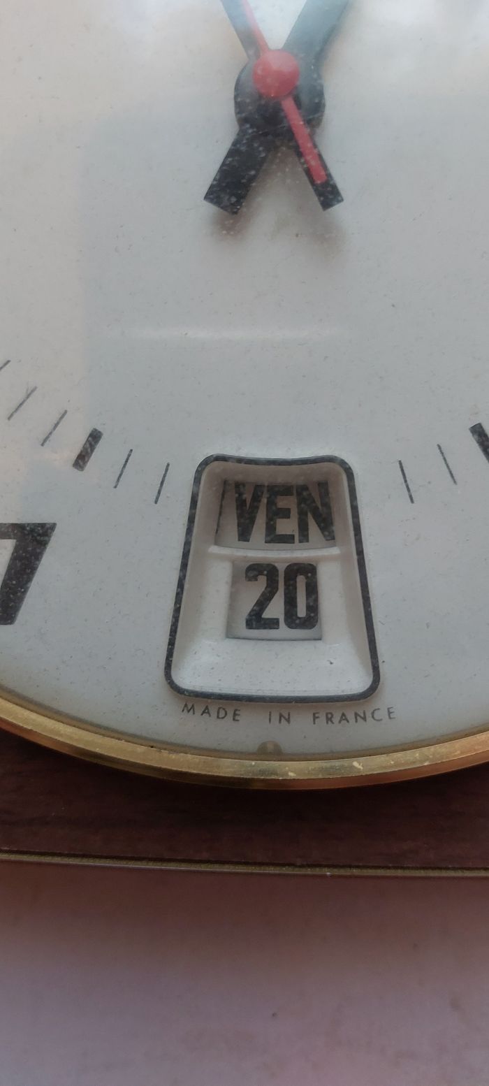 Pendule vintage en formica bayard - photo numéro 3