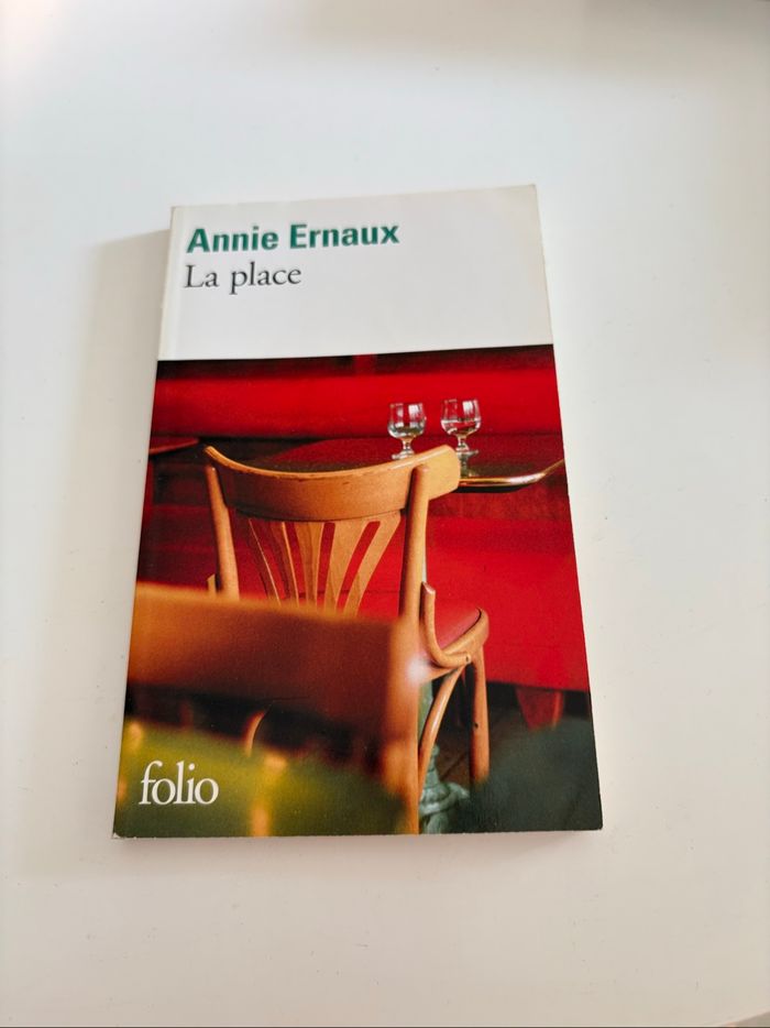 Livre La place d’Annie Ernaux