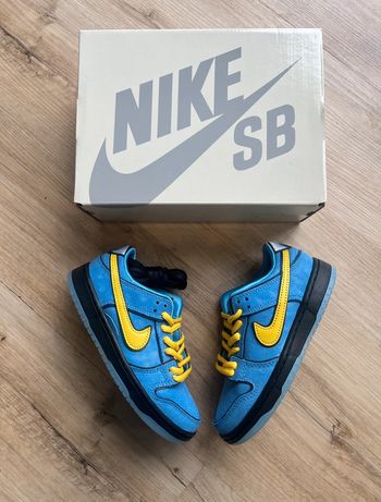 Nike SB Dunk Low x The Powerpuff Girls Supernana 31