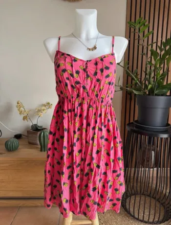 Robe légère à bretelles