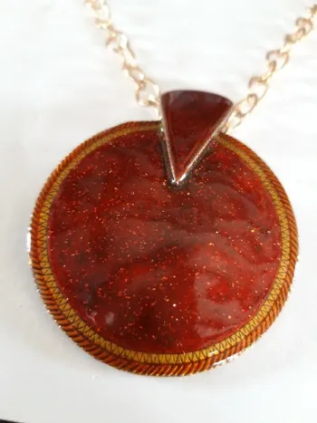 Collier vintage pendentif style émaux