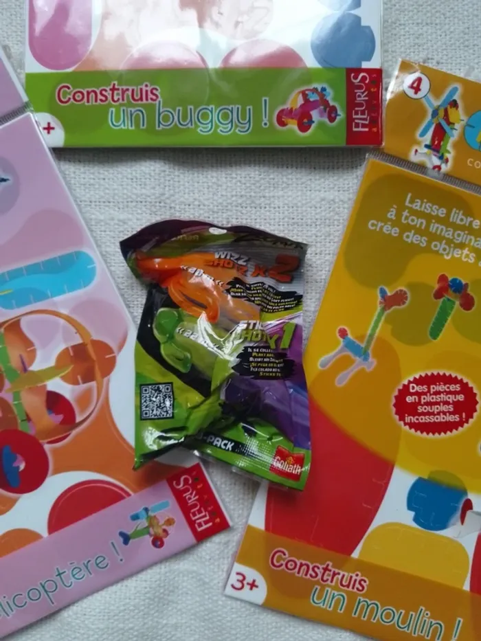 lot de 3 modelinos ( pièces plastiques souples ) neuf sous blister -Fleurus - photo numéro 5