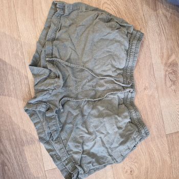 Short léger ample 
