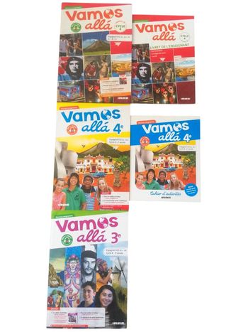 Lot de trois manuels scolaires espagnol, un cahier d'activités et un livret de l'enseignant