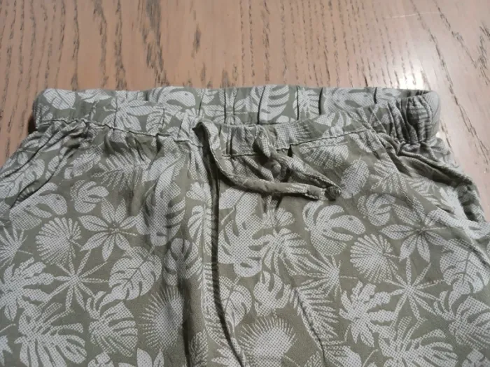 Pantalon fille 6 ans - photo numéro 3