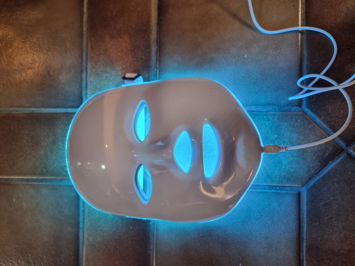 Lot soin visage, masque à led luminothérapie, sauna facial et embout vapeur pour inhalation - photo numéro 3