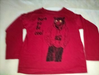 Maillot manches longues rouge u essentiel 2 ans