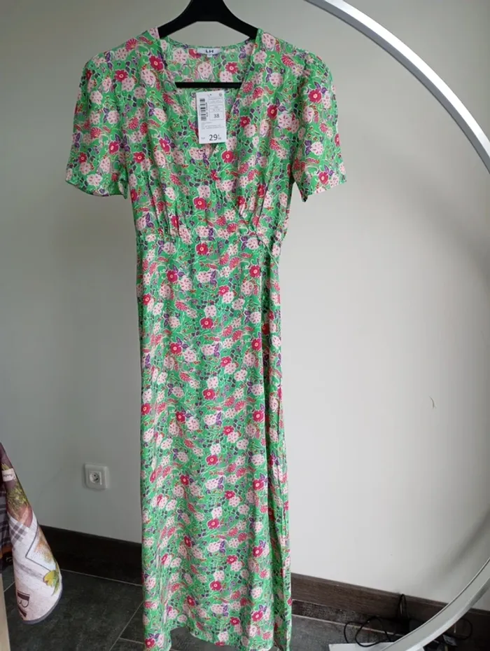 Robe longue neuve la halle t.38 - photo numéro 2