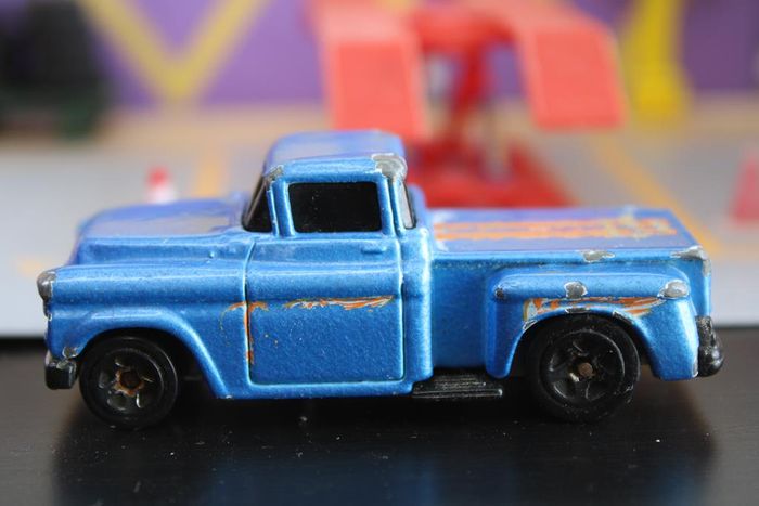 Hot wheels Chevrolet Chevy 1956 - photo numéro 2